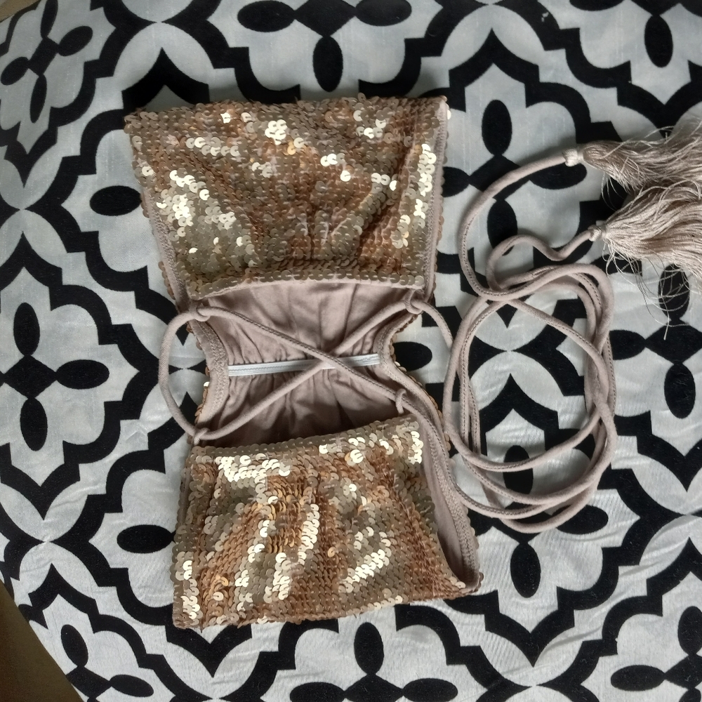Free People Gold Sequence Party Top Bikini Top US Juniors Women's Sz M - Picture 2 of 3